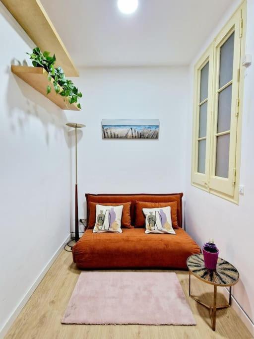 شقة برشلونة  في Loft Nearby Sagrada Familia المظهر الخارجي الصورة