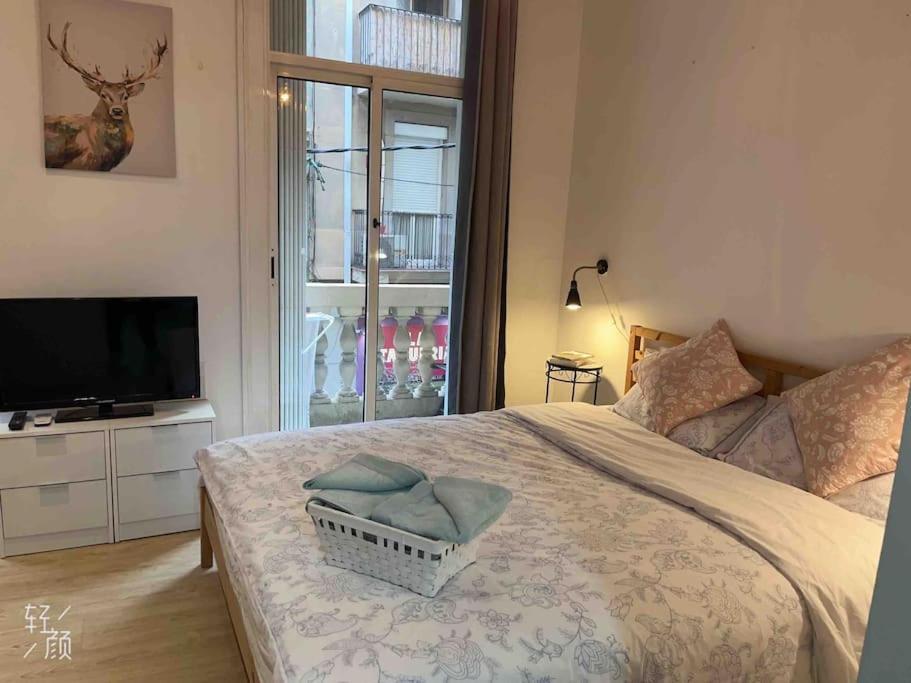 شقة برشلونة  في Loft Nearby Sagrada Familia المظهر الخارجي الصورة